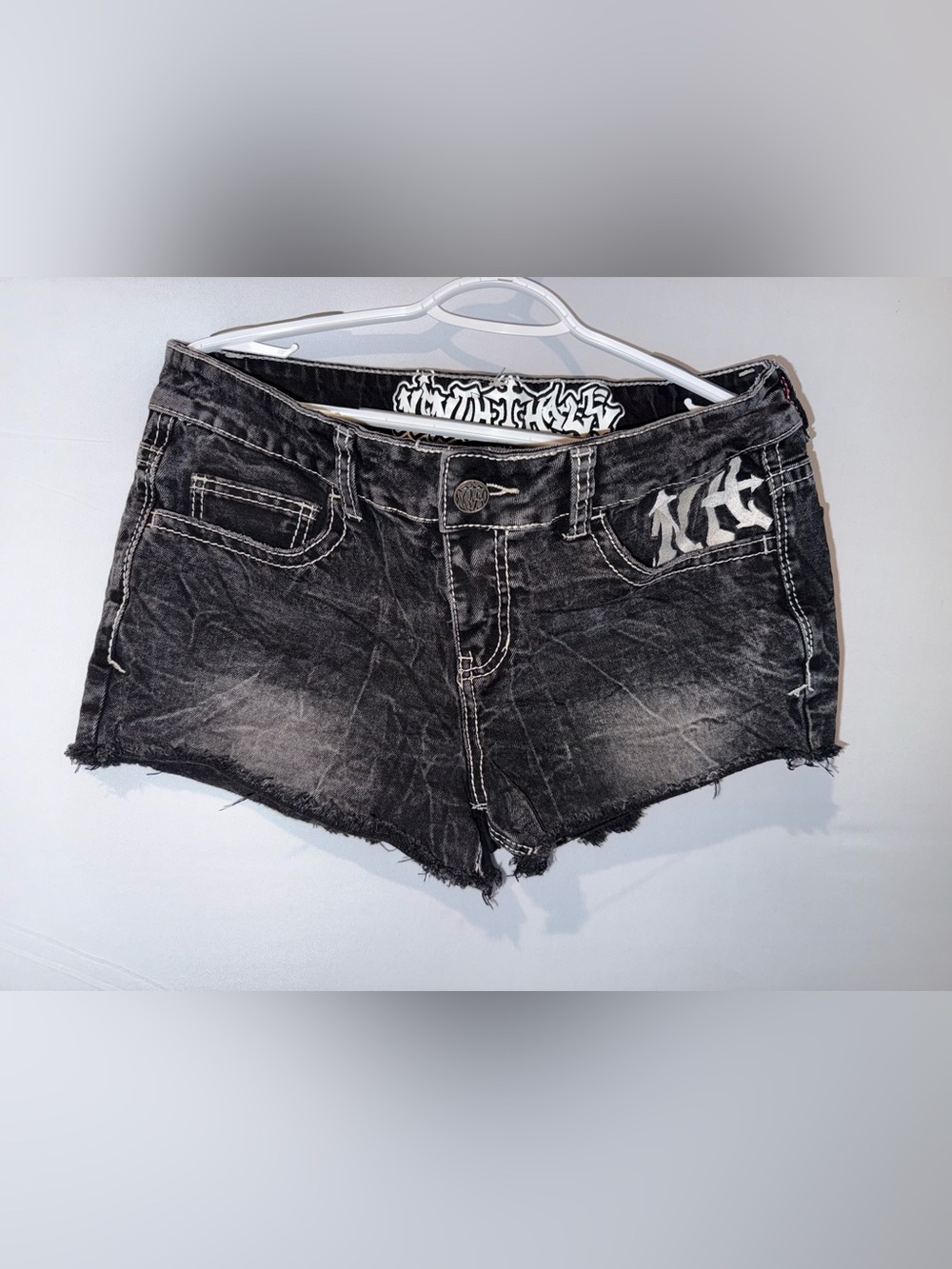 Ninth Hall Alyssia Crosses Black Wash Denim Shorts Size 12